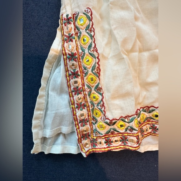 brand Indian off white embroidery Sparkle linen Tunic Top Kurta. M-36 - size 4/6 - Picture 15 of 16